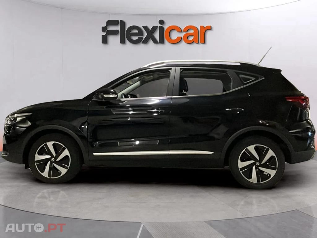 MG ZS EV 72.6 kWh Luxury OBC 11 KW