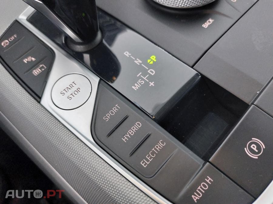 BMW 330 e Auto