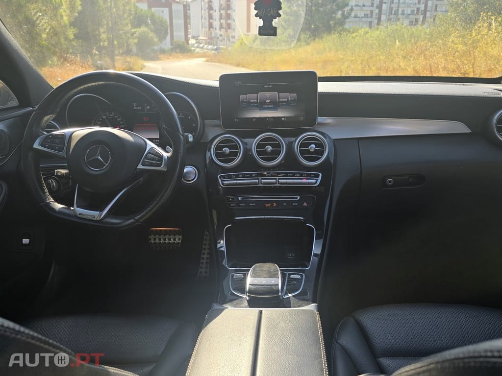 Mercedes-Benz C 300 BlueTEC Hybrid AMG Line