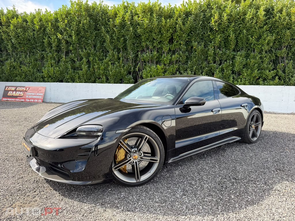 Porsche Taycan Turbo S