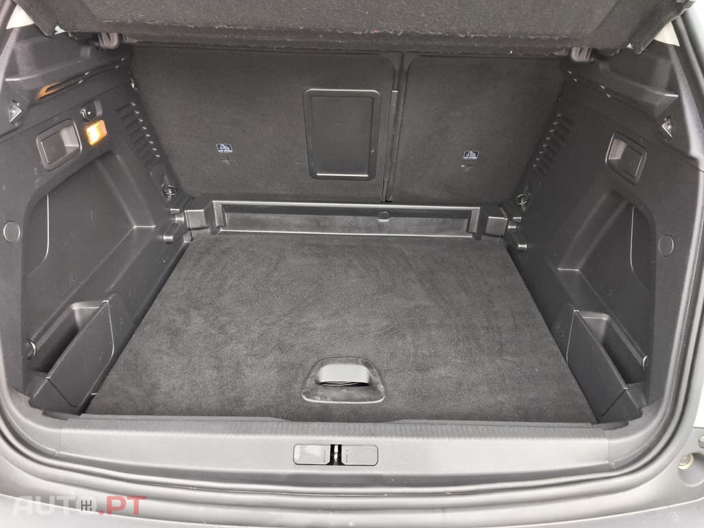 Peugeot 3008 1.5 BlueHDi Allure