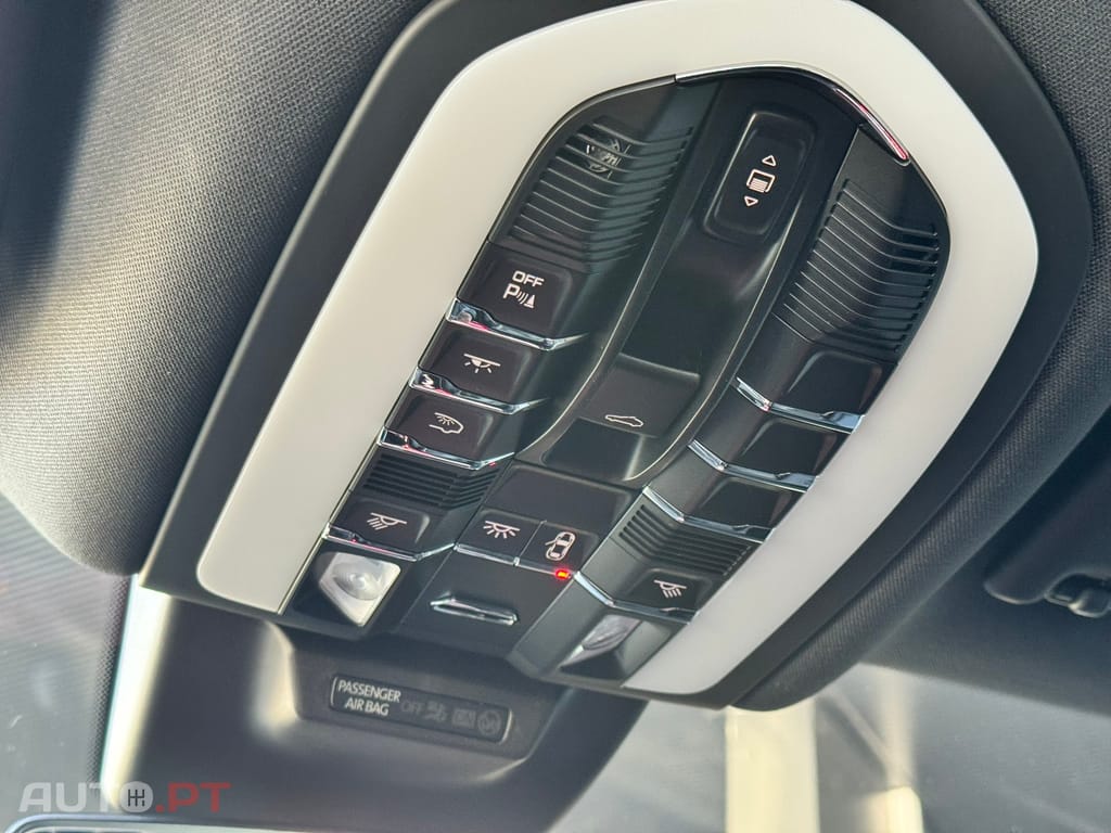 Porsche Macan T