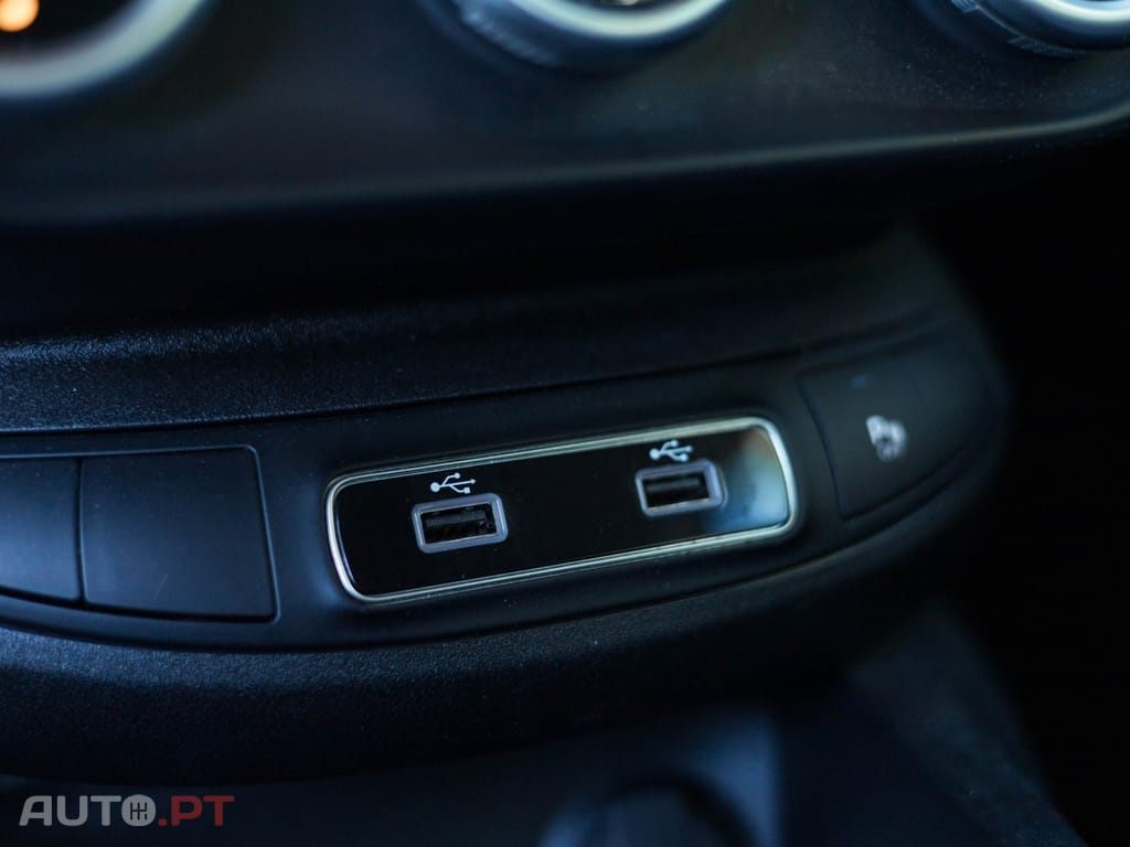 Fiat 500X 1.3 MJ City Cross J18