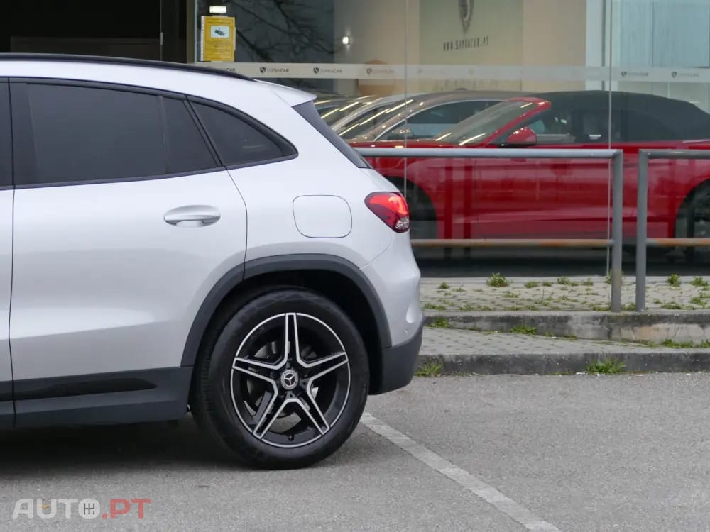 Mercedes-Benz GLA 180 d AMG Line
