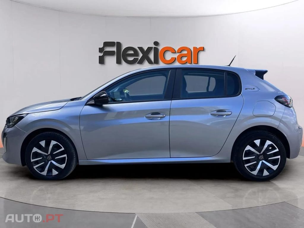Peugeot 208 1.2 Hybrid Style e-DCS6