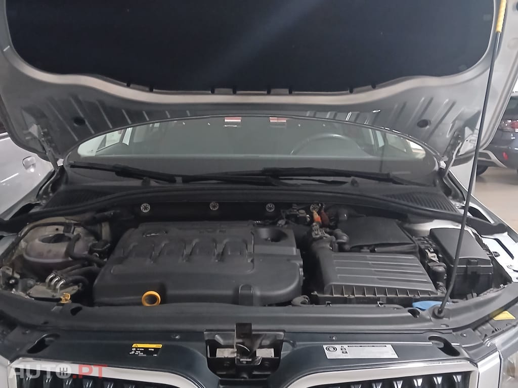 Skoda Octavia Ambition — fotografia 7