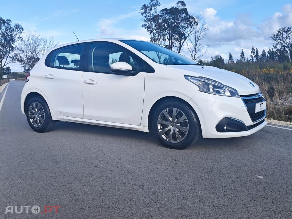 Peugeot 208 1.5 BlueHDi Active Business Pack