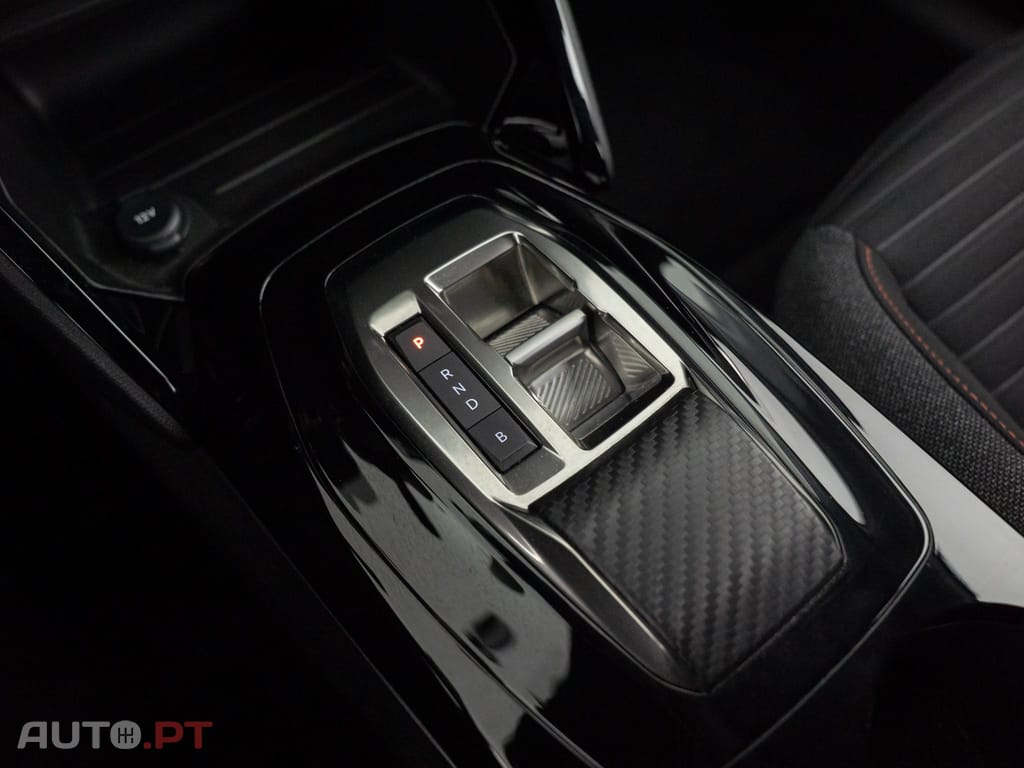 Peugeot E-208 50 kWh Active Pack