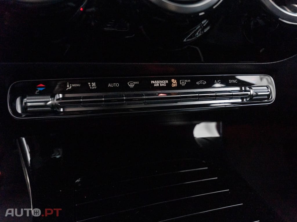 Mercedes-Benz CLA 200 AMG Line Aut.