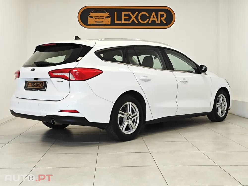 Ford Focus SW 1.0 EcoBoost MHEV Connected