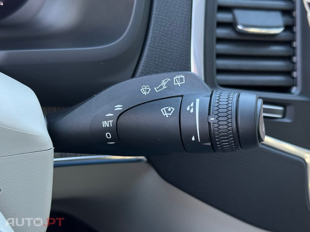 Volvo XC90 2.0 T8 PHEV Core AWD