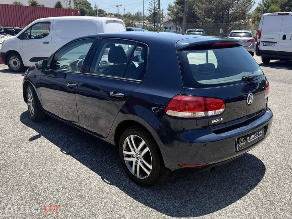 Volkswagen Golf 1.6 TDi Confortline