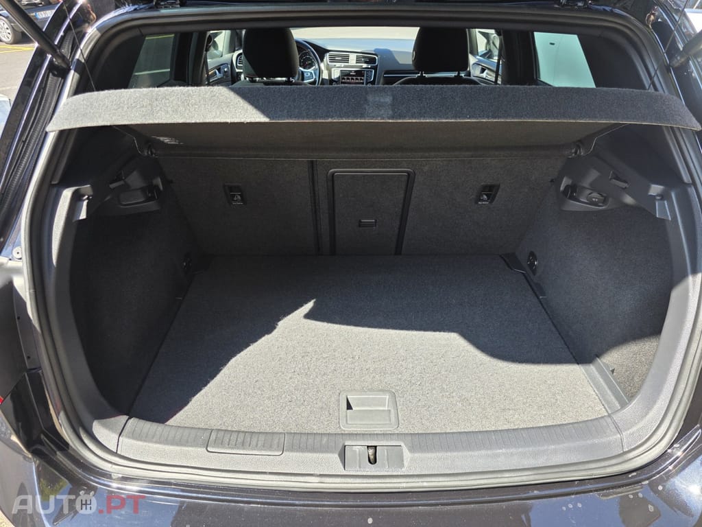 Volkswagen Golf 2.0 TSi GTi DSG Performance