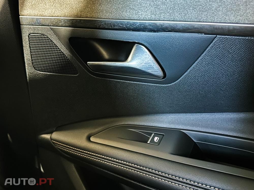 Peugeot 3008 1.6 Hybrid GT Pack e-EAT8