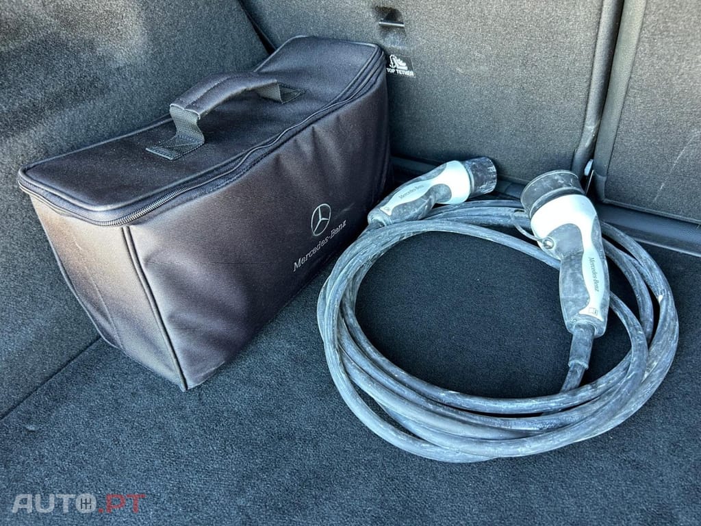 Mercedes-Benz B 250 e AMG Line