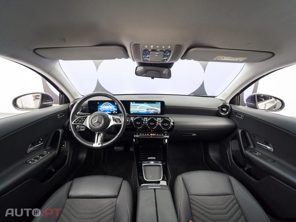 Mercedes-Benz A 250 e