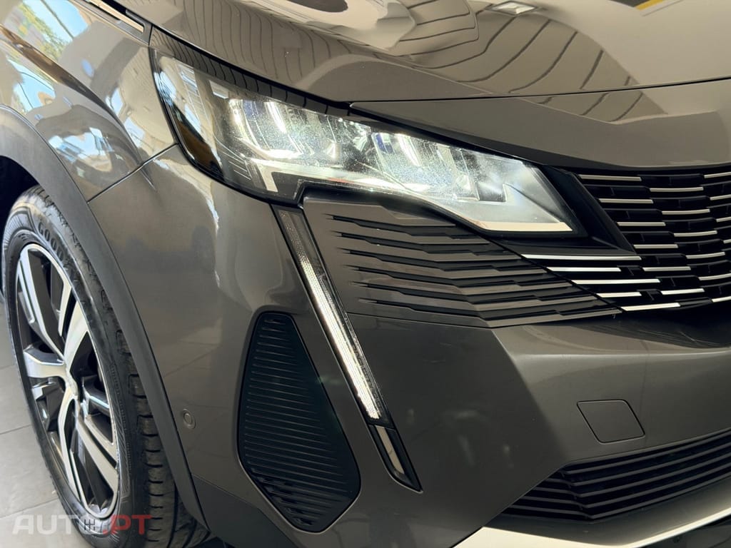 Peugeot 3008 1.6 Hybrid Allure Pack e-EAT8