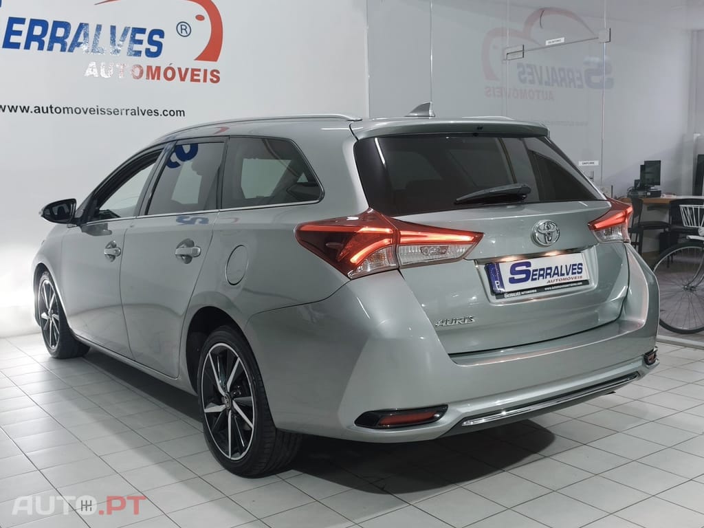 Toyota Auris Touring Sports 1.4 D-4D Comfort+Pack Sport