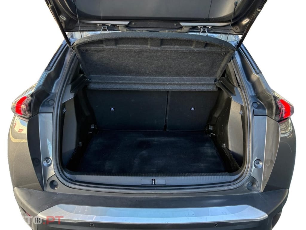 Peugeot 2008 1.2 PureTech Allure Pack EAT8