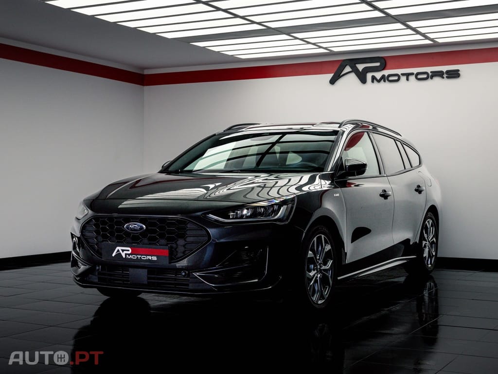 Ford Focus SW 1.0 EcoBoost MHEV ST-Line