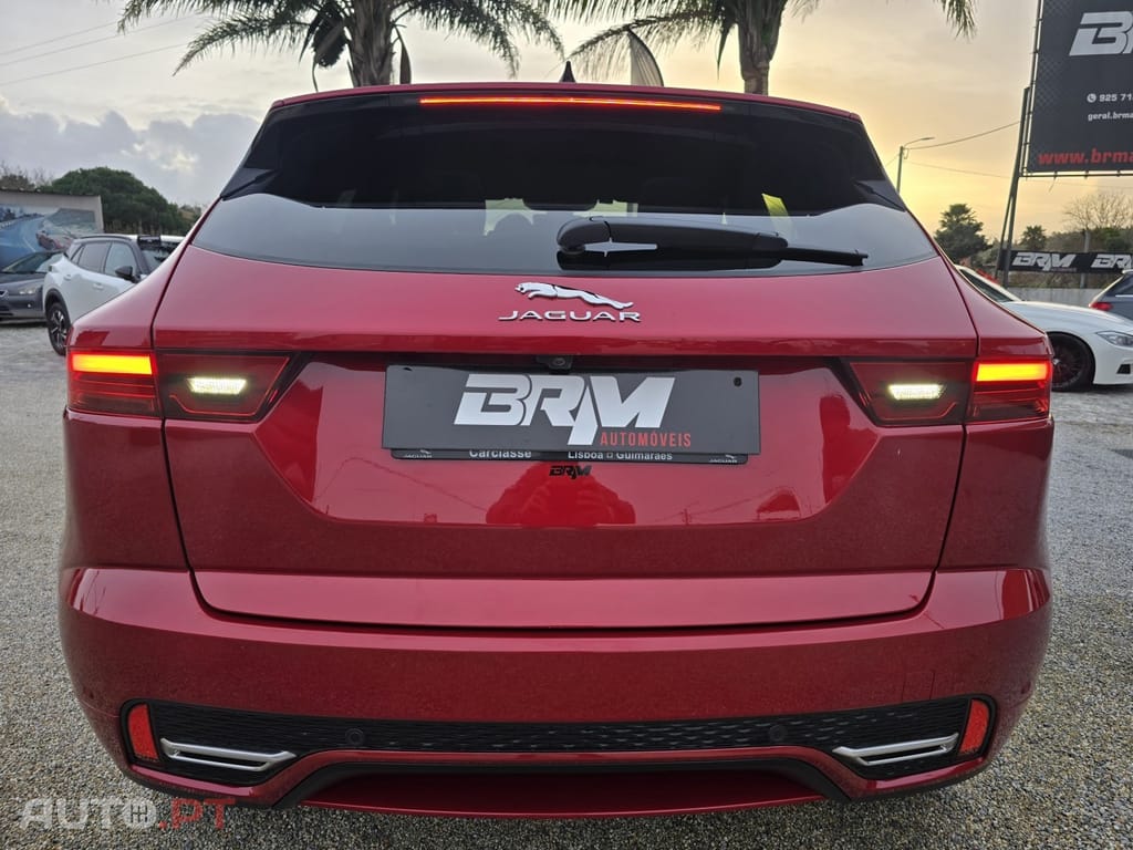 Jaguar E-Pace 1.5 P300e R-Dynamic SE AWD Aut.