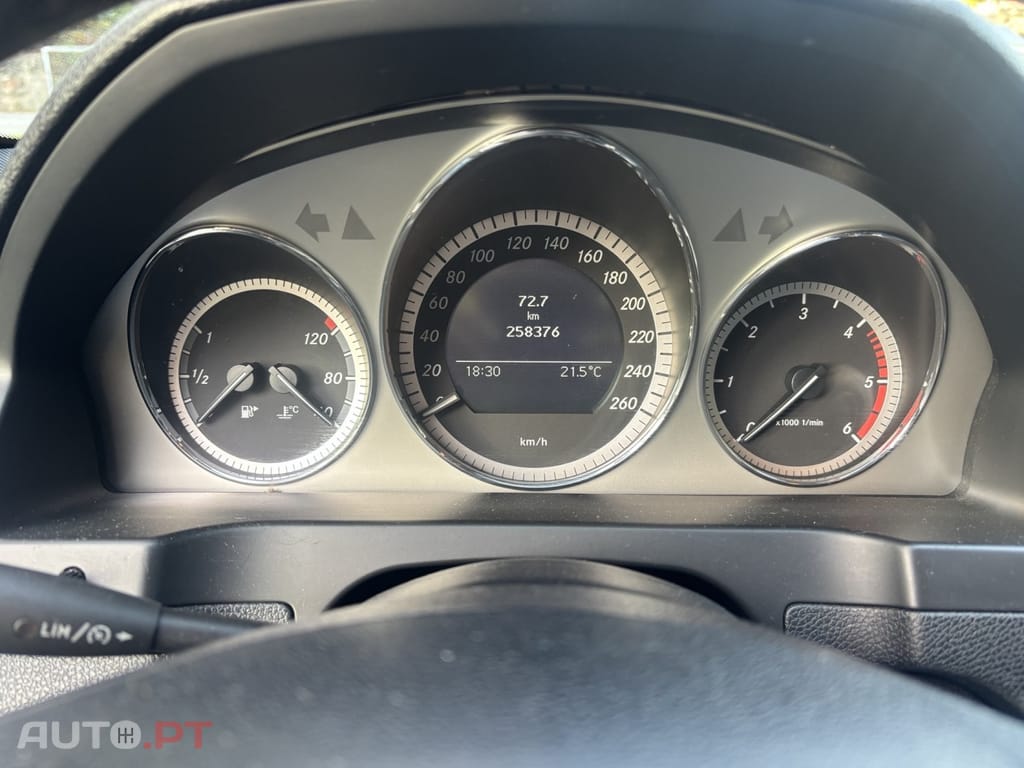 Mercedes-Benz C 220 AMG