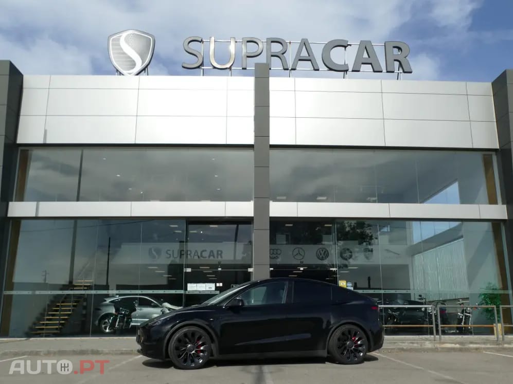 Tesla Model Y Performance Tração Integral