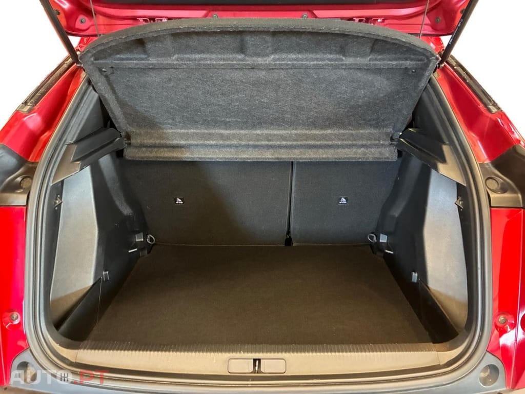 Peugeot 2008 1.2 PureTech Active Pack