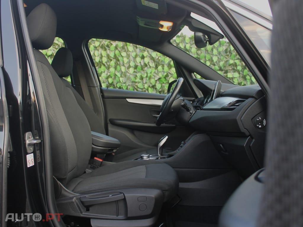 BMW 216 d Advantage Auto