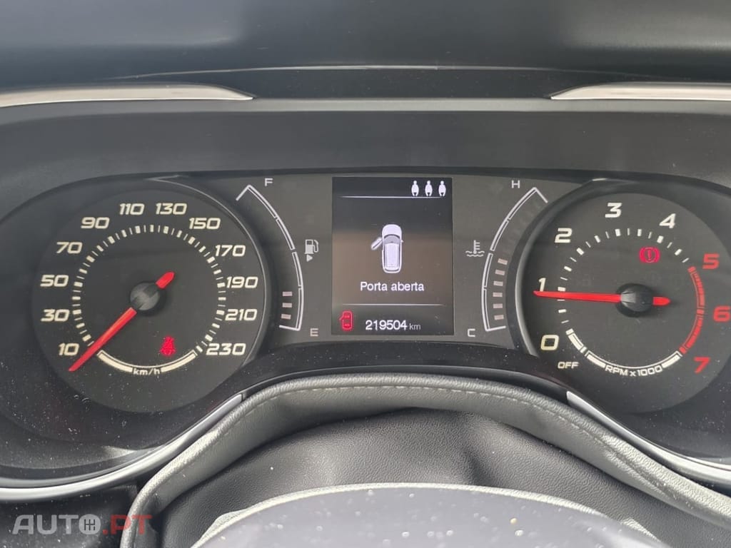 Fiat Tipo 1.3 M-Jet Lounge Tech J17 — fotografia 13