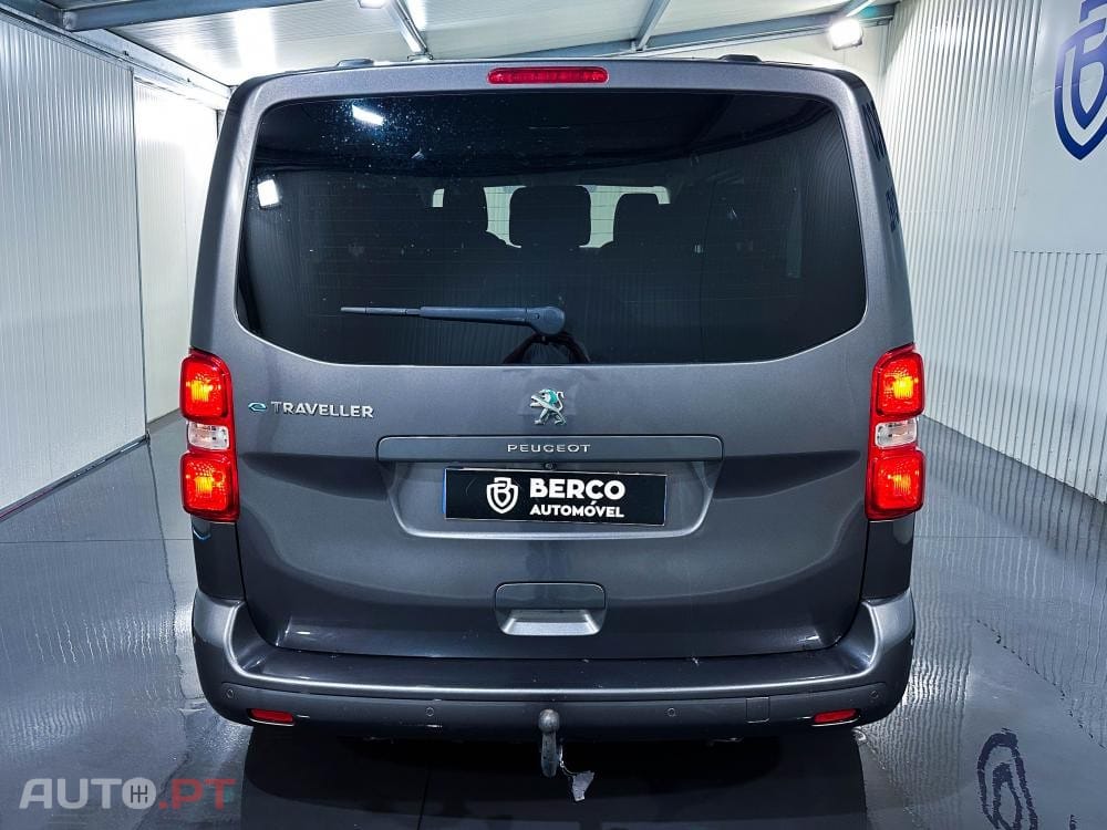 Peugeot E-Traveller 50kHw Expert