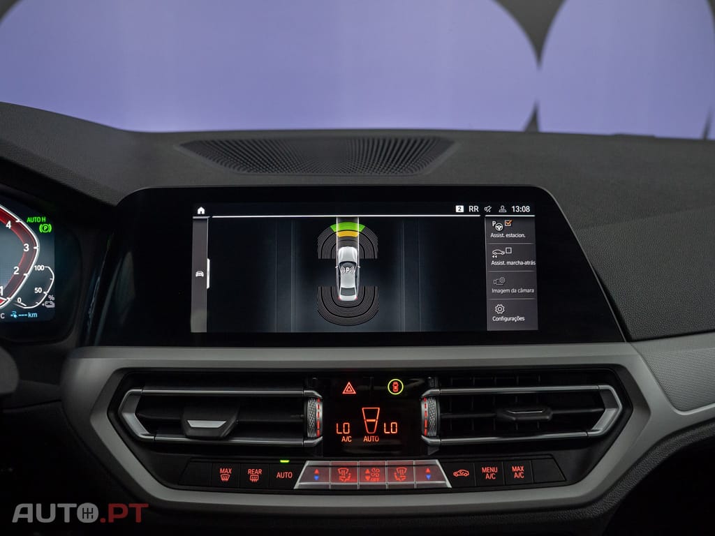 BMW 330 e Auto
