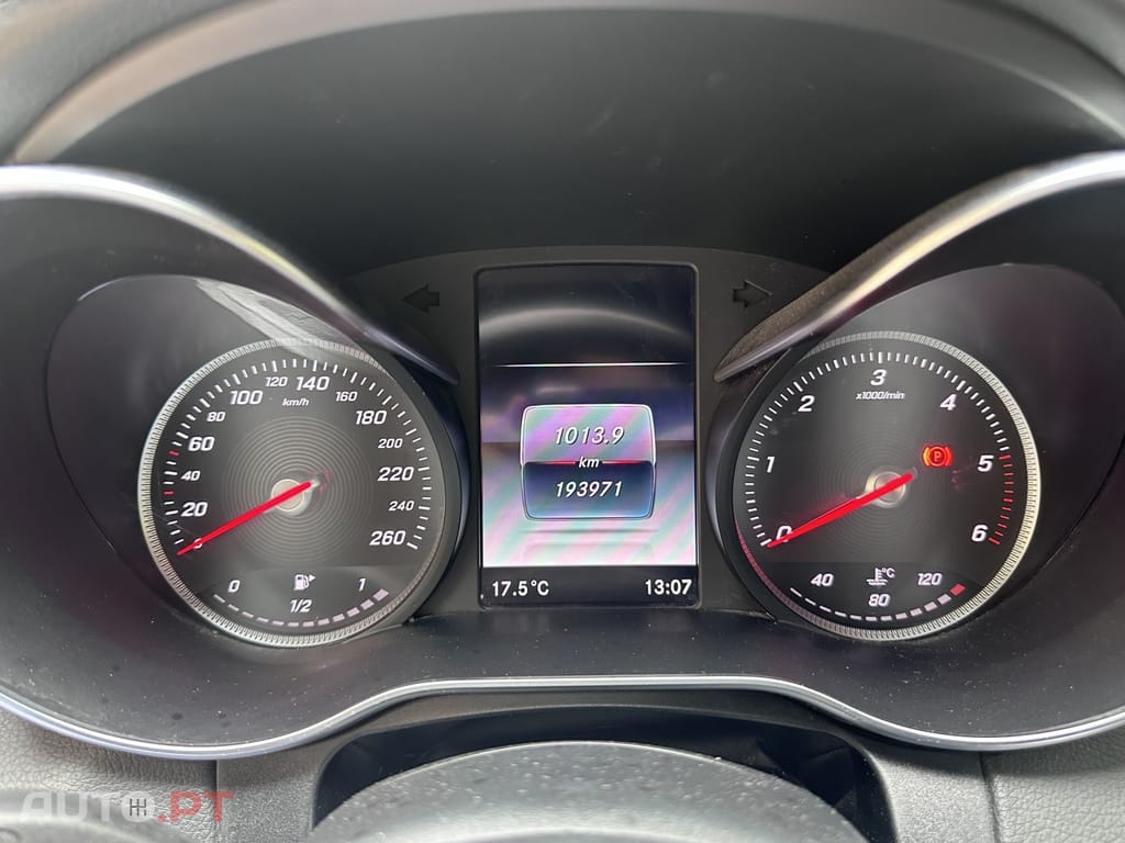 Mercedes-Benz C 220 d AMG Line