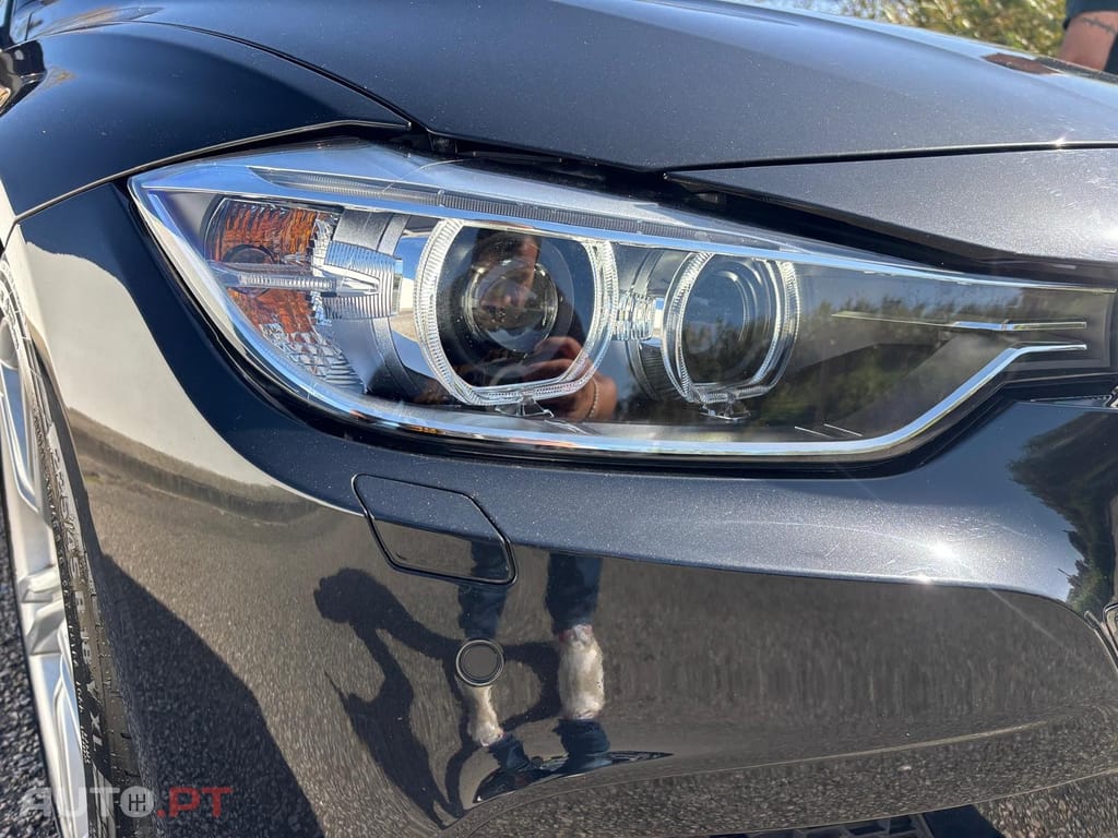 BMW 320 d Touring Pack M
