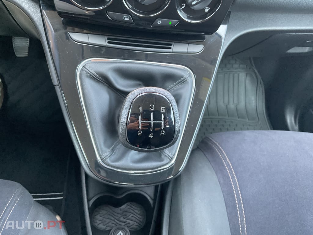 Lancia Ypsilon 1.3 M-jet S&S Urban