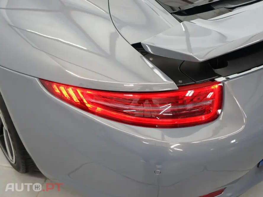 Porsche 911 Carrera 2 PDK