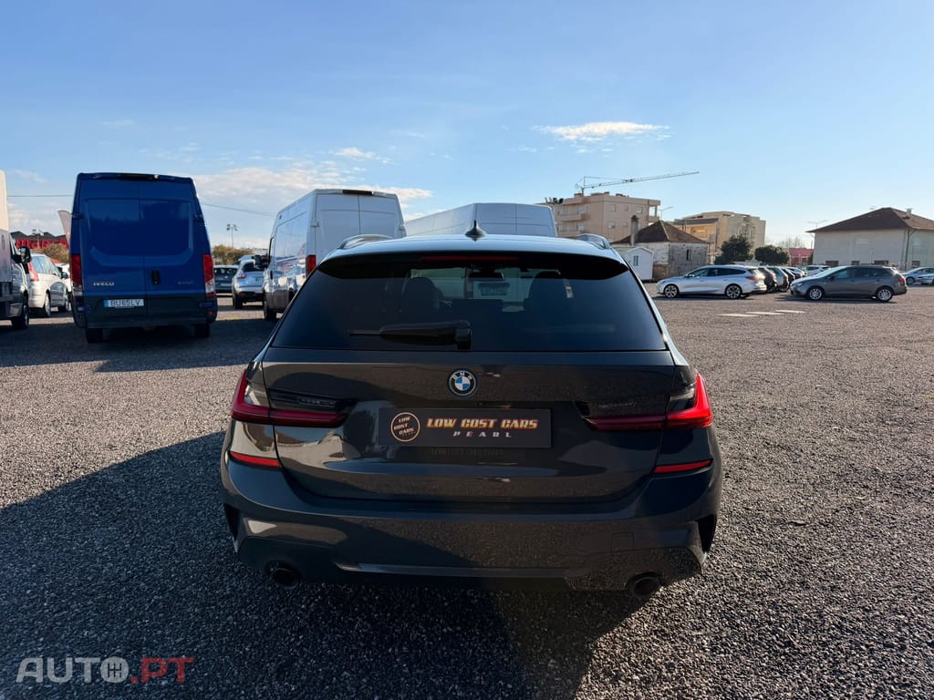 BMW 330 TOURING PACK M