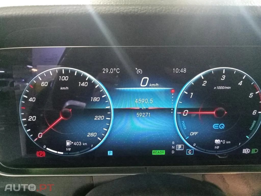 Mercedes-Benz E 300 de Avantgarde