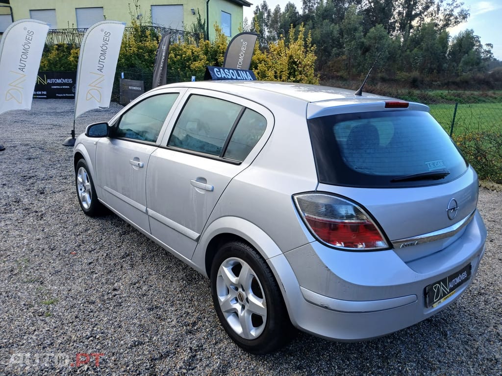 Opel Astra 1.4