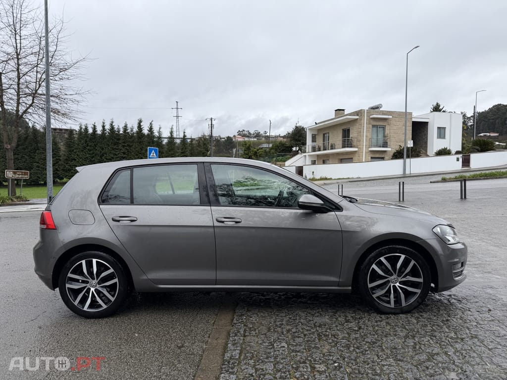 Volkswagen Golf 1.6 TDi Confortline