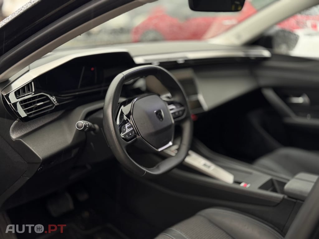 Peugeot 308 1.5 BlueHDi Allure Pack EAT8