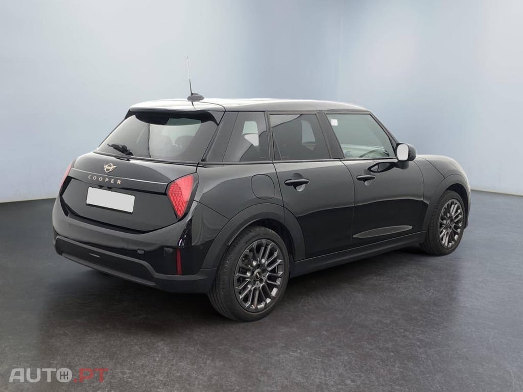 MINI Cooper C Favoured