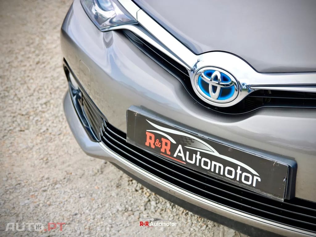 Toyota Auris 1.8 HSD Comfort+J17+Navi