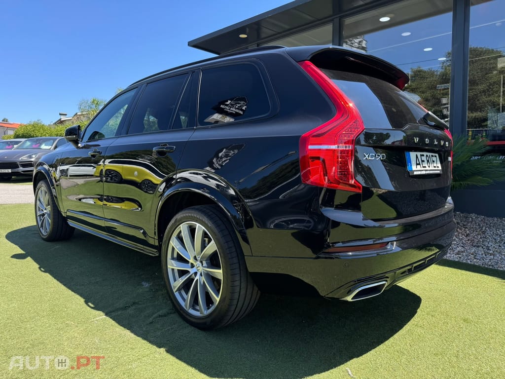 Volvo XC90 2.0 T8 PHEV R-Design AWD