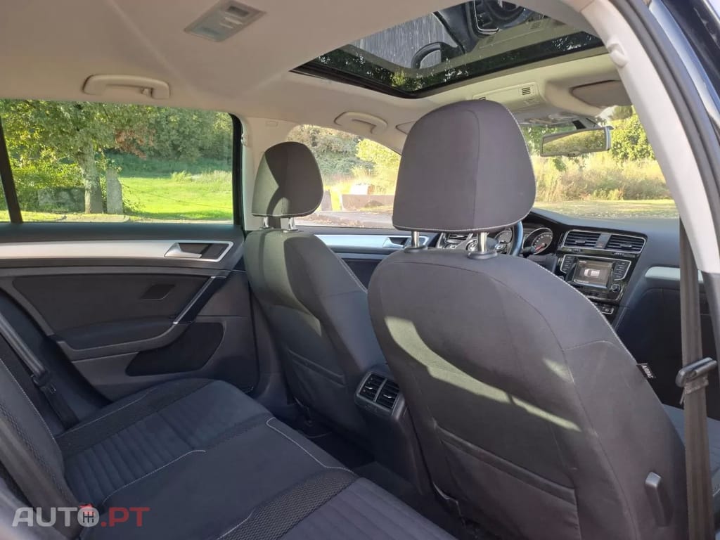 Volkswagen Golf 2.0 TDi Highline
