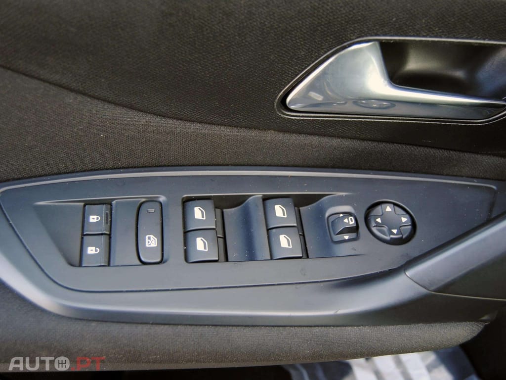 Peugeot 308 1.2 PureTech Active Pack