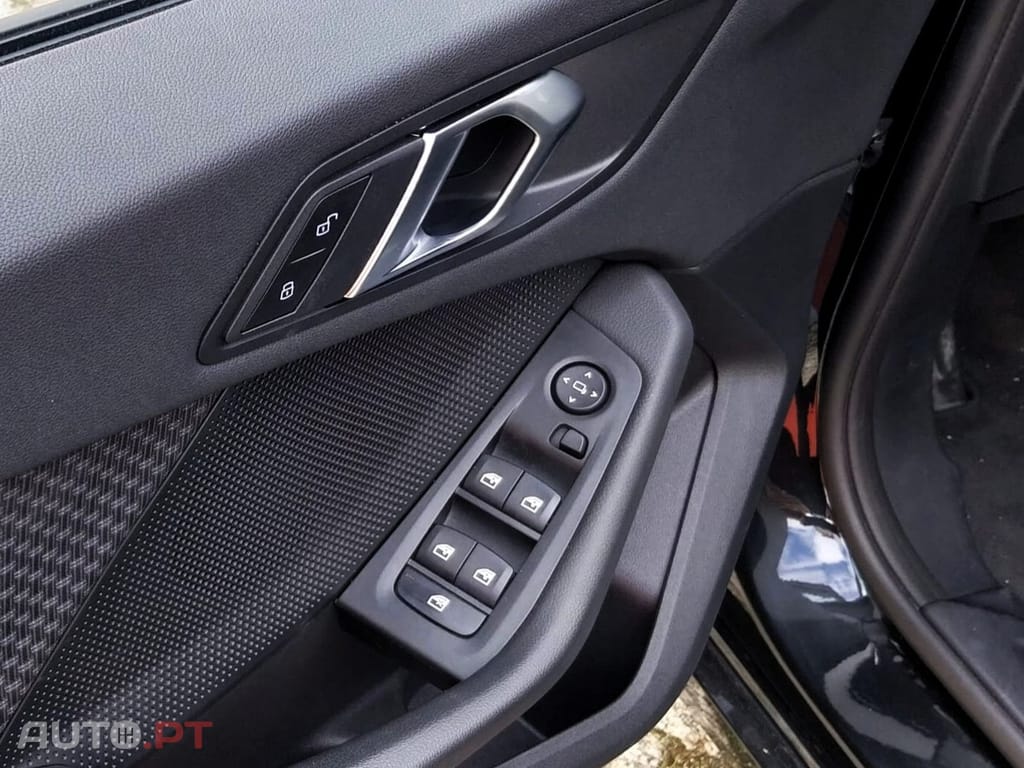 BMW 116 116d ADVENTAGE