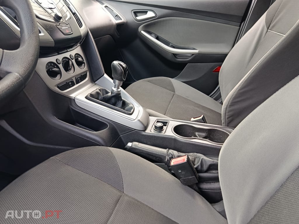 Ford Focus SW 1.6 TDCi Titanium