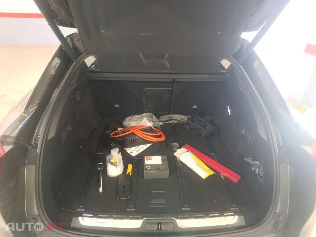 Citroen C5 1.6 Hybrid Shine Pack e-EAT8