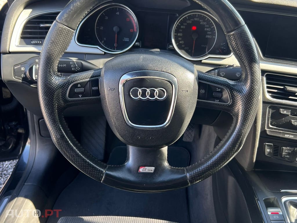 Audi A5 3.0 TDi V6 quattro S-line
